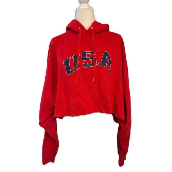 C Port & Company Women’s Red Blue USA Crop Oversized Hoodie Sweatshirt One Size - Picture 1 of 3